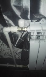 кран винтовой на батарее35435.jpg